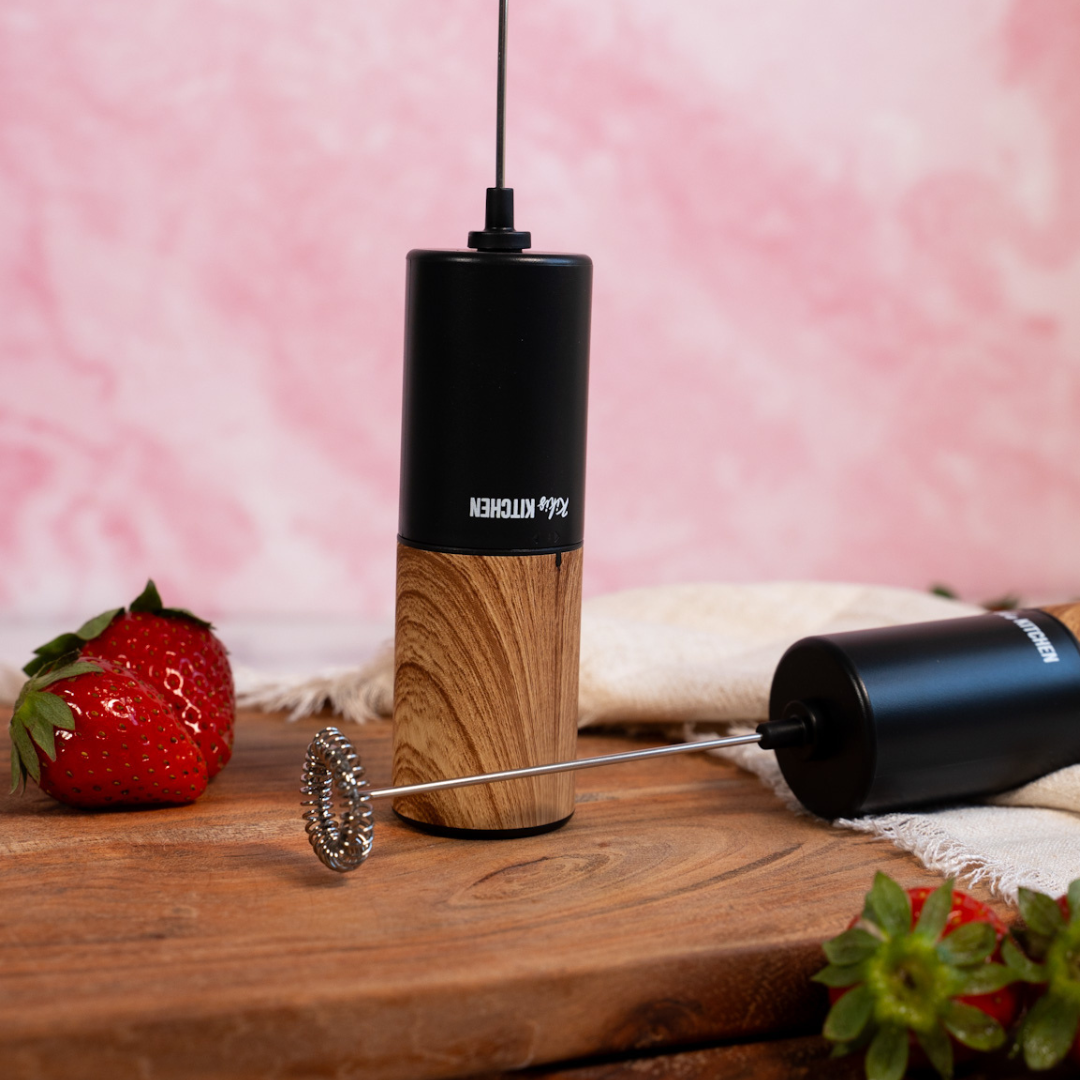 Kikis Milchaufschäumer Holz - von Kikis Kitchen - Nur €12.90! Bestelle jetzt Kikis Kitchen