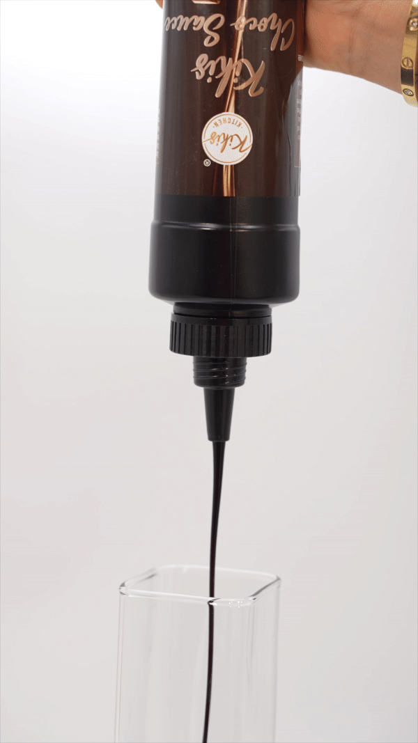 Neu Kikis Choco Sauce - von Kikis Kitchen - Nur €8.50! Bestelle jetzt Kikis Kitchen