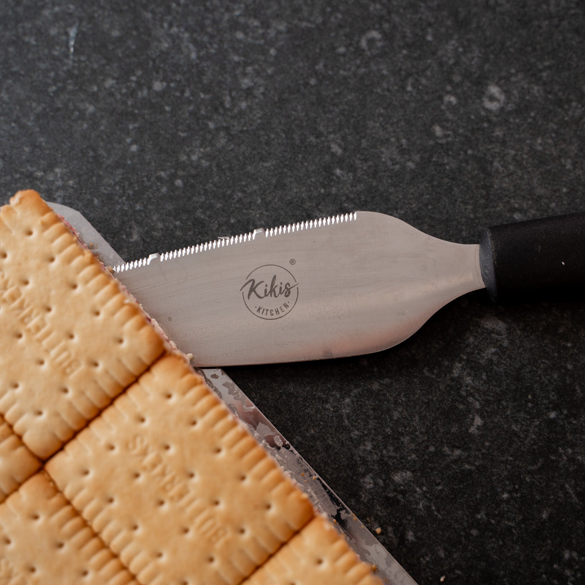 Kikis Tortenmesser - Tortenheber 3-in-1 -  von Kikis Kitchen - Nur €22.90! Bestelle jetzt Kikis Kitchen