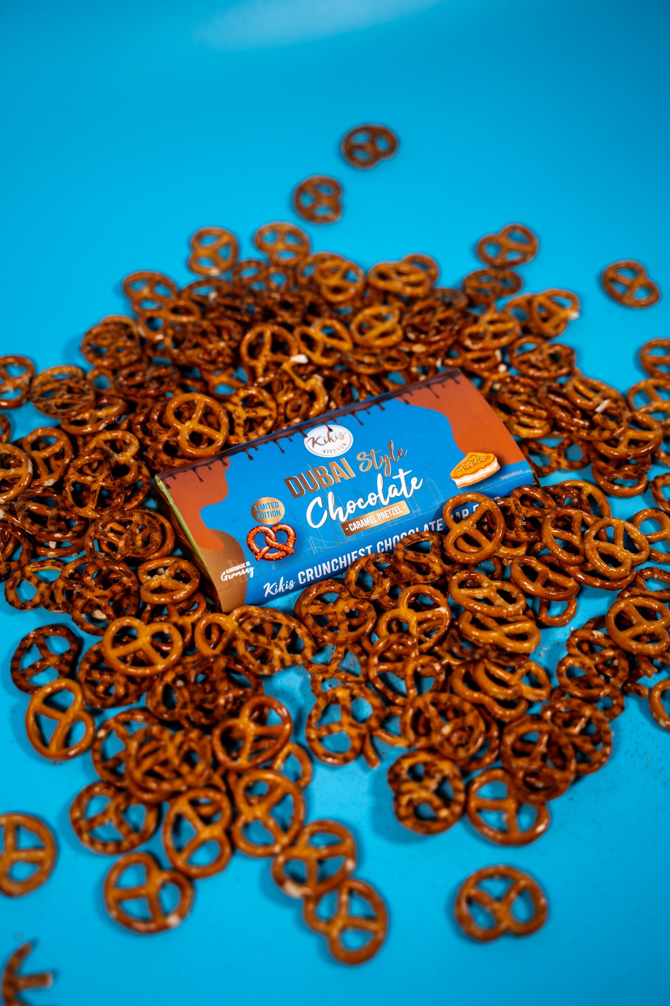 Kikis Dubai Style Chocolate - Caramel Pretzel 🍫 - von Kikis Kitchen - Nur €12.90! Bestelle jetzt Kikis Kitchen