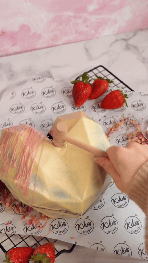 Kikis Diamantherz Silikonbackform - von Kikis Kitchen - Nur €14.90! Bestelle jetzt Kikis Kitchen