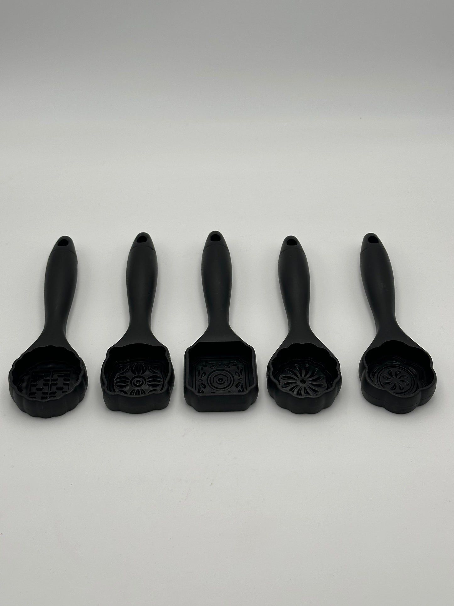 Mamoul Former aus Kunststoff - 5er Set - von Oriental Food World - Nur €9.90! Bestelle jetzt Kikis Kitchen