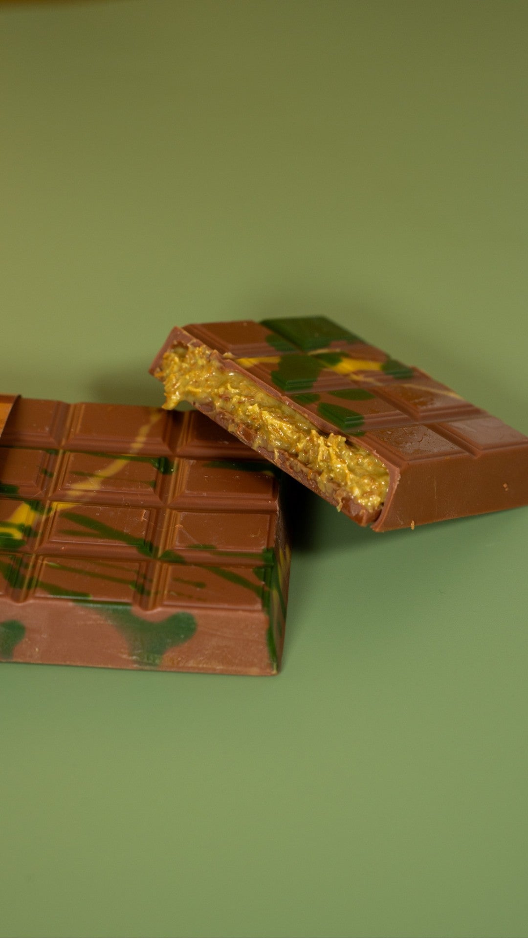 Kikis Dubai Style Chocolate - PISTACHIO 🍫 - von Kikis Kitchen - Nur €12.90! Bestelle jetzt Kikis Kitchen