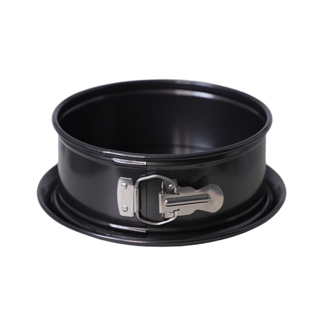 Kikis Springform 20cm - BLACK EDITION - von Kikis Kitchen - Nur €22.90! Bestelle jetzt Kikis Kitchen