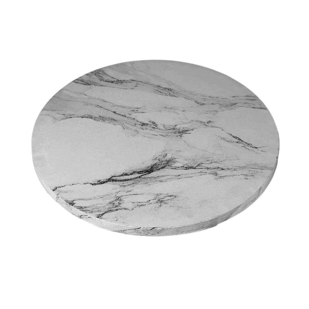 Kikis Cake Board - Mamor-Optik weiß 30 cm - von Kikis Kitchen - Nur €4.50! Bestelle jetzt Kikis Kitchen