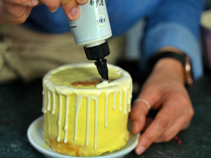 Kikis Cake Drip - Weiß -  von Kikis Kitchen - Nur €6.90! Bestelle jetzt Kikis Kitchen