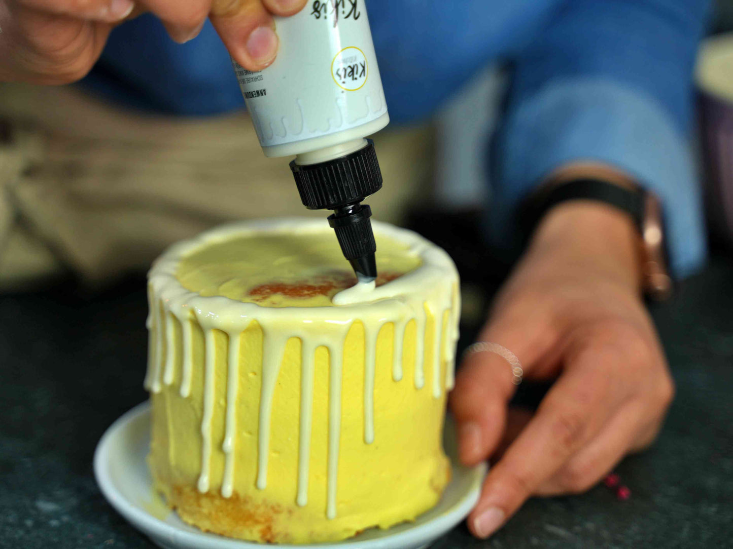 Kikis Cake Drip - Weiß - von Kikis Kitchen - Nur €6.90! Bestelle jetzt Kikis Kitchen