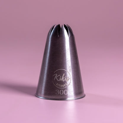 Kikis Rosen-Tülle geschwungen Ø 8mm - Nr: 300 -  von Kikis Kitchen - Nur €3.50! Bestelle jetzt Kikis Kitchen
