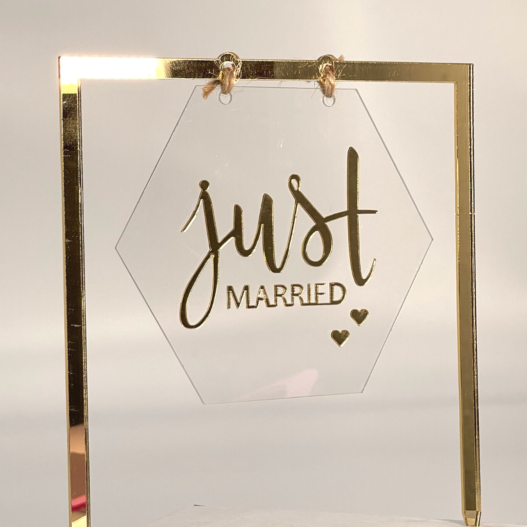 Kikis Cake Topper - Just Married in GOLD - von Kikis Kitchen - Nur €5.90! Bestelle jetzt Kikis Kitchen