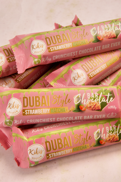 Kikis Dubai Style Bar Chocolate - Strawberry Matcha 🍫 -  von Kikis Kitchen - Nur €2.99! Bestelle jetzt Kikis Kitchen