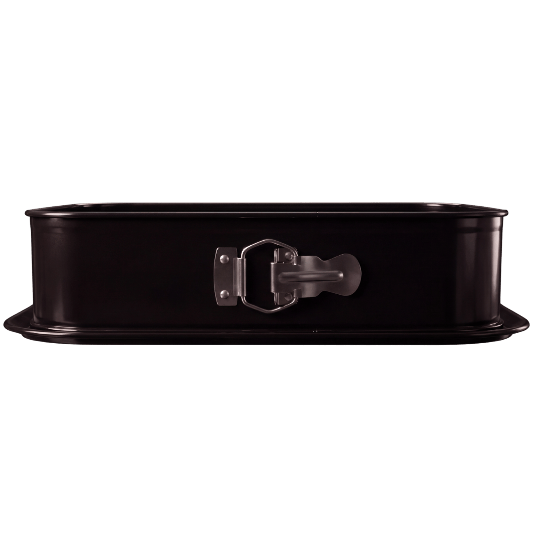 Kikis Springform eckig groß - BLACK EDITION -  von Kikis Kitchen - Nur €20.90! Bestelle jetzt Kikis Kitchen