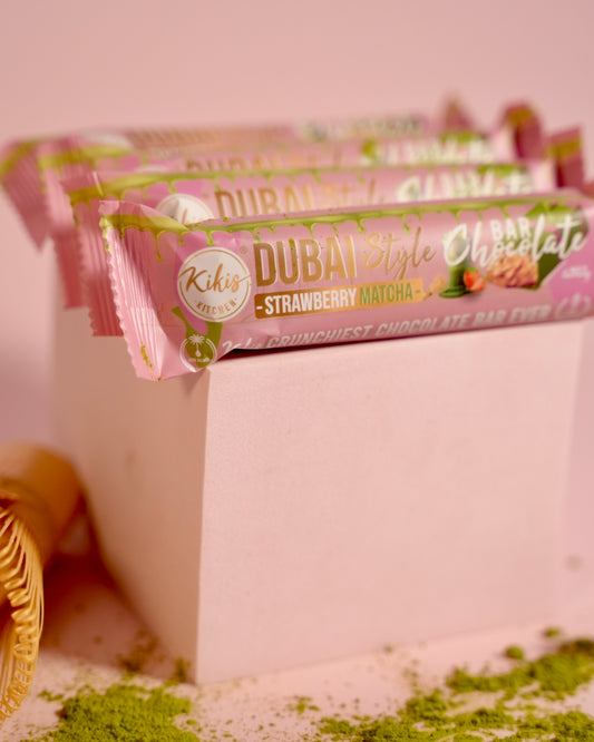 Kikis Dubai Style Bar Chocolate - Strawberry Matcha 🍫 -  von Kikis Kitchen - Nur €2.99! Bestelle jetzt Kikis Kitchen
