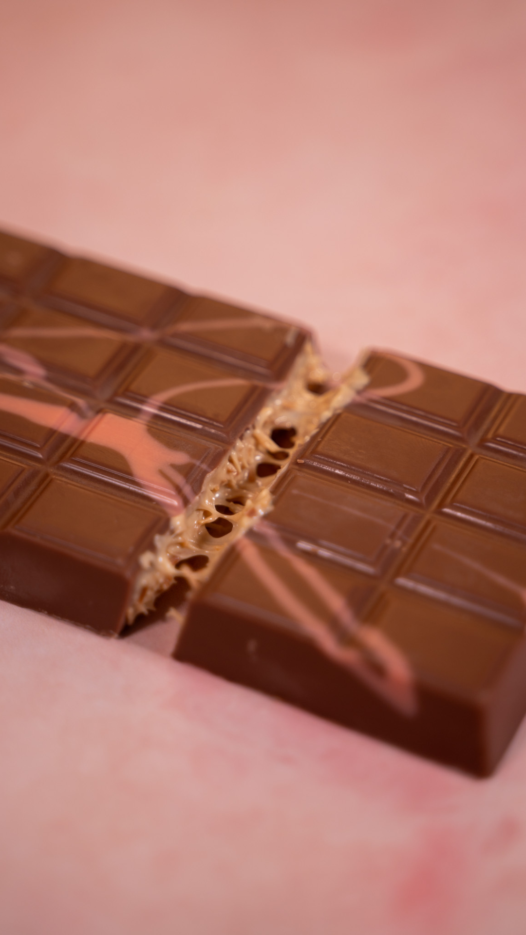 Kikis Dubai Style Chocolate - HAZEL 🍫 -  von Kikis Kitchen - Nur €12.90! Bestelle jetzt Kikis Kitchen