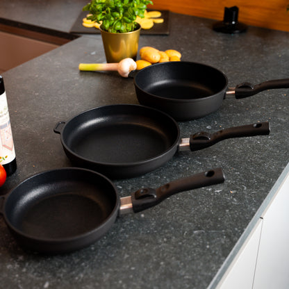 Kikis Premium Guss-Pfanne 24 cm -  von Kikis Kitchen - Nur €81.90! Bestelle jetzt Kikis Kitchen