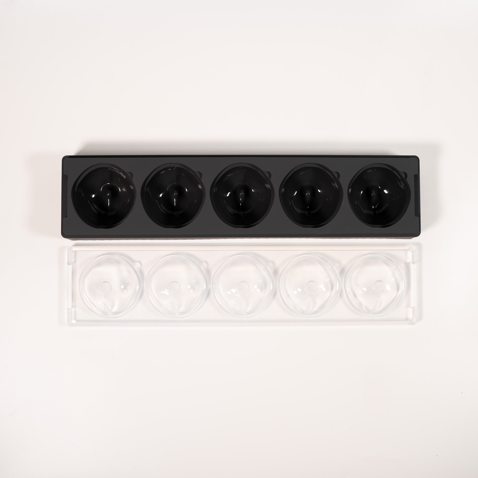 Kikis Pfirsich Silikonform 5er -  von Kikis Kitchen - Nur €21.90! Bestelle jetzt Kikis Kitchen