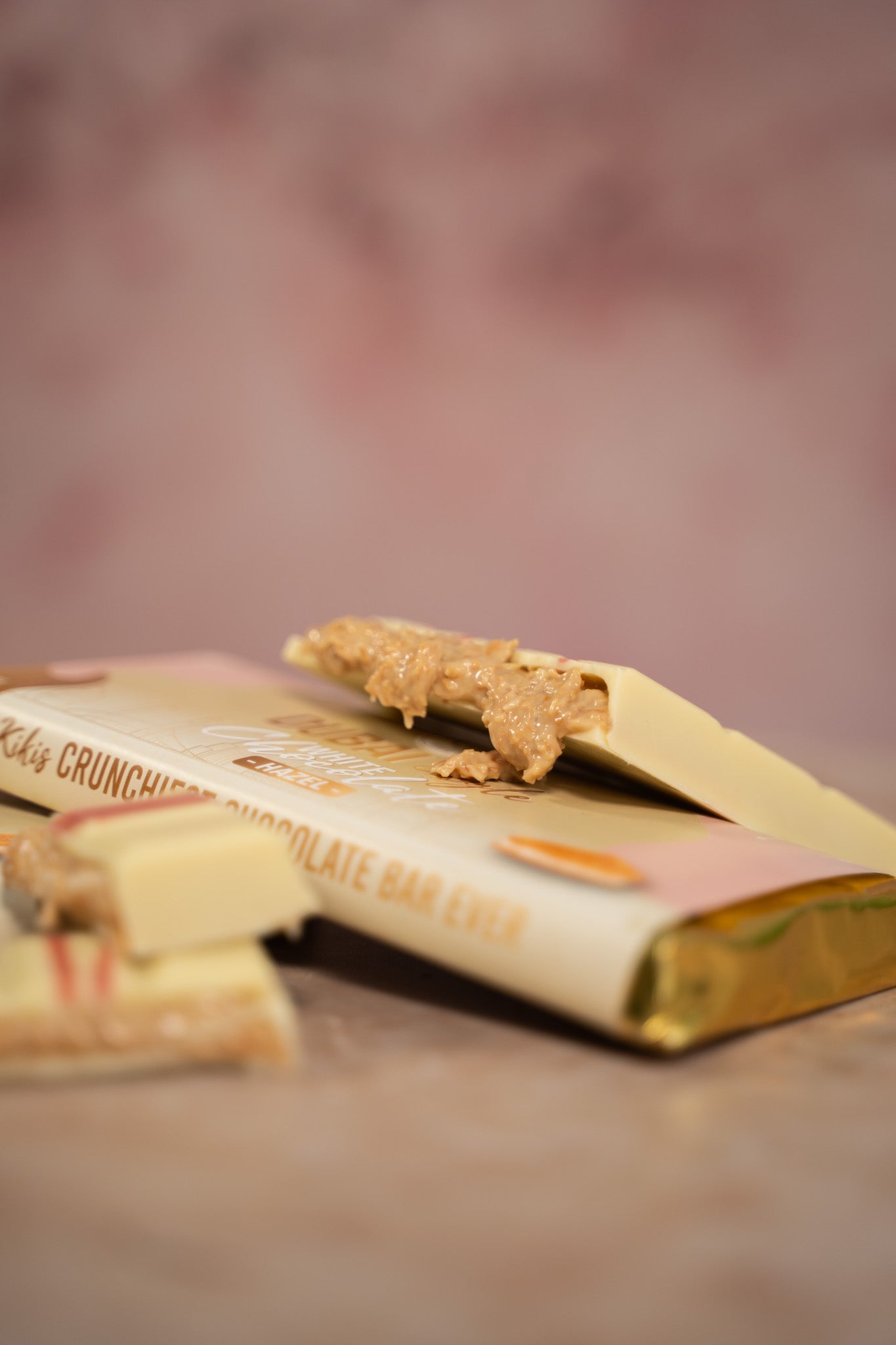 Kikis Dubai White Chocolate - HAZEL (Dubai Schokolade) 🍫 -  von Kikis Kitchen - Nur €12.90! Bestelle jetzt Kikis Kitchen