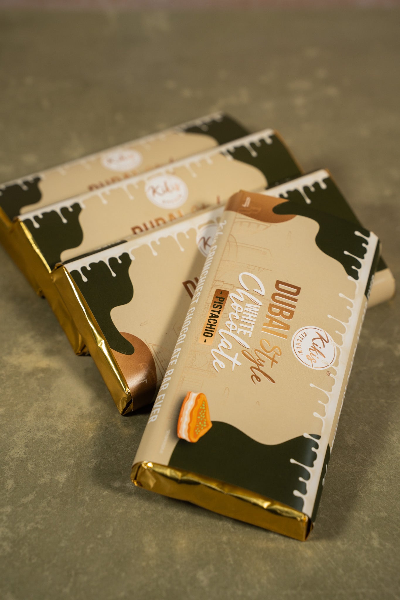 Kikis Dubai White Chocolate - PISTACHIO (Dubai Schokolade) 🍫 -  von Kikis Kitchen - Nur €12.90! Bestelle jetzt Kikis Kitchen