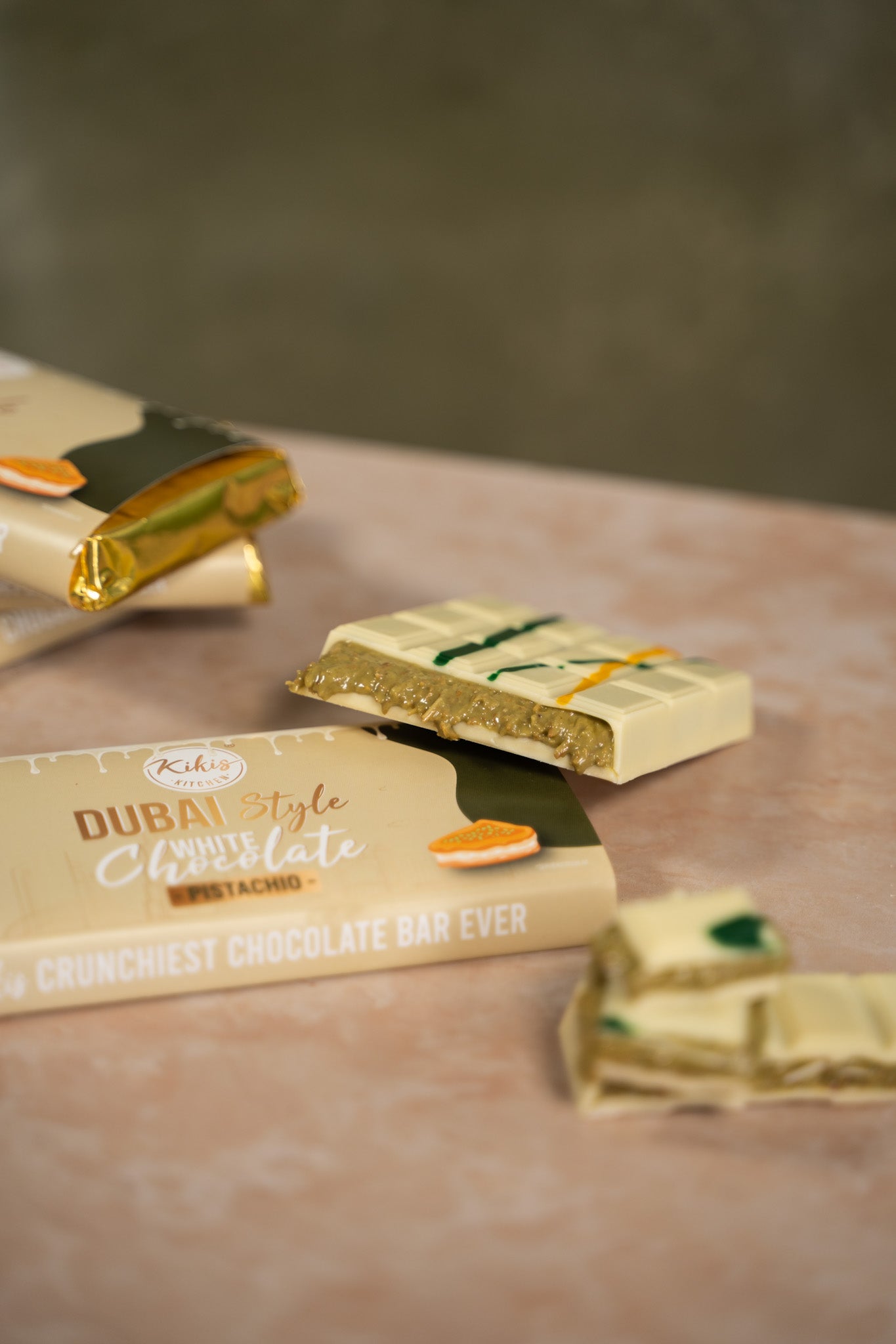 Kikis Dubai White Chocolate - PISTACHIO (Dubai Schokolade) 🍫 -  von Kikis Kitchen - Nur €12.90! Bestelle jetzt Kikis Kitchen