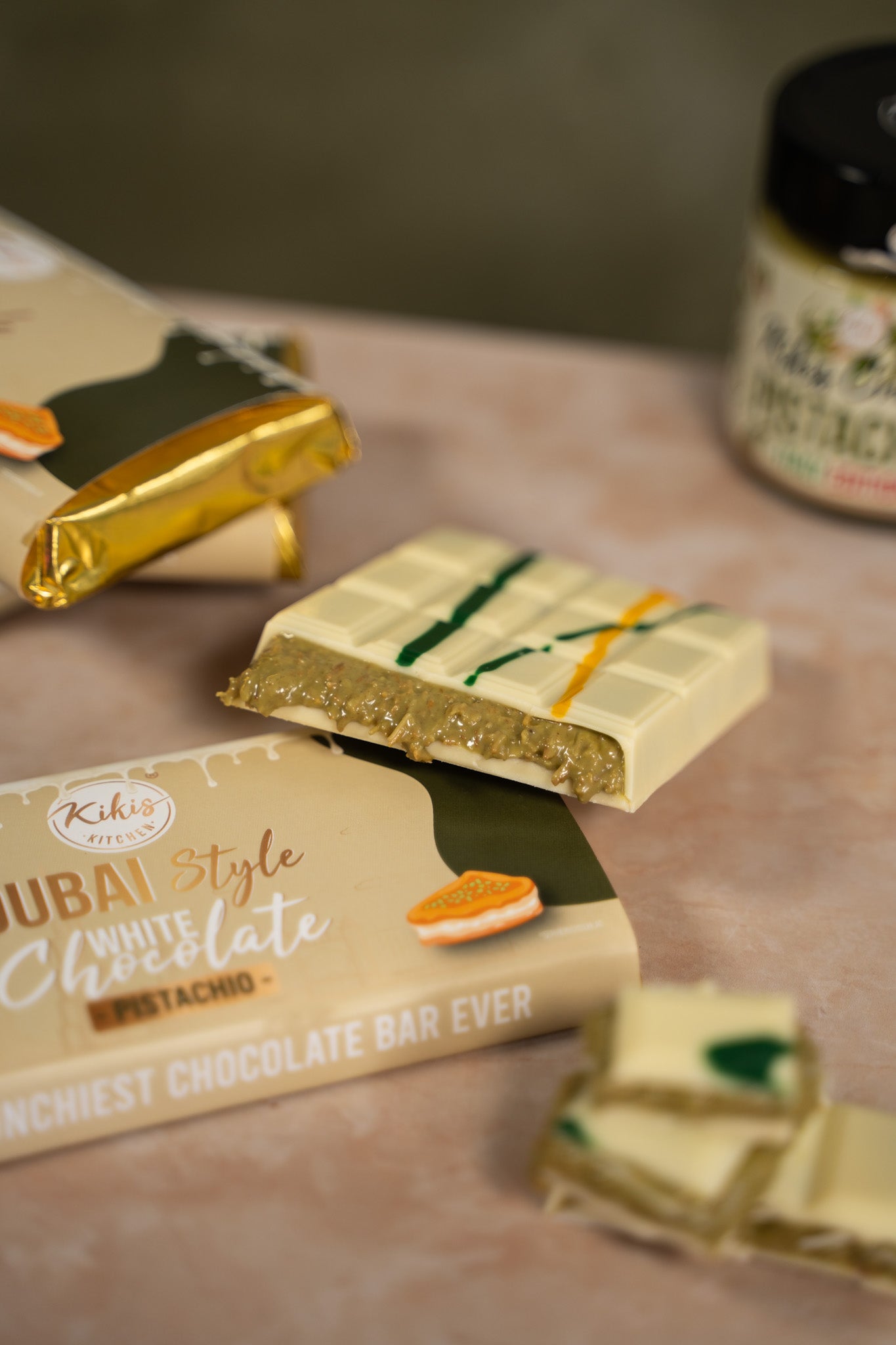 Kikis Dubai White Chocolate - PISTACHIO (Dubai Schokolade) 🍫 -  von Kikis Kitchen - Nur €12.90! Bestelle jetzt Kikis Kitchen