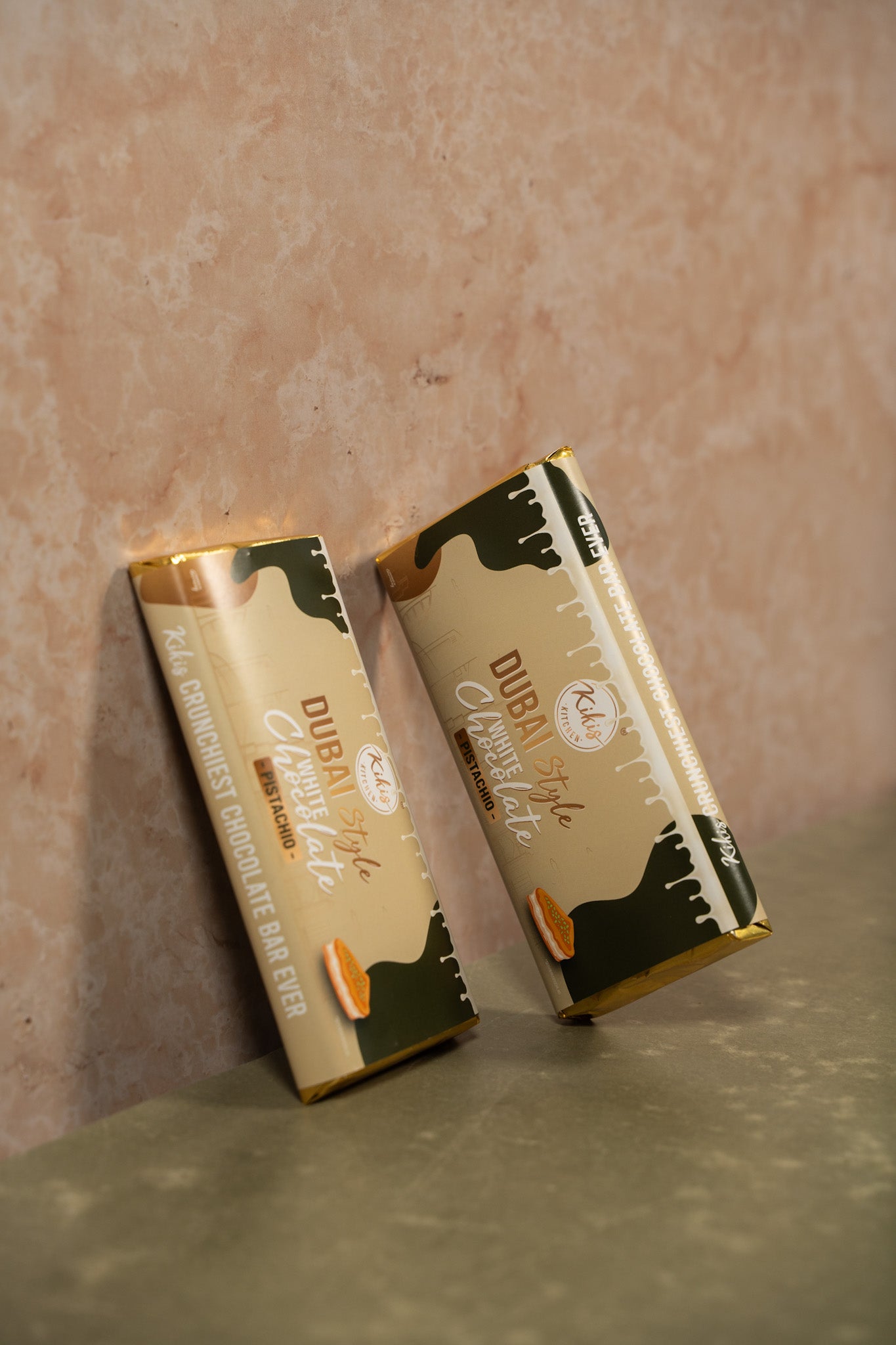 Kikis Dubai White Chocolate - PISTACHIO (Dubai Schokolade) 🍫 -  von Kikis Kitchen - Nur €12.90! Bestelle jetzt Kikis Kitchen