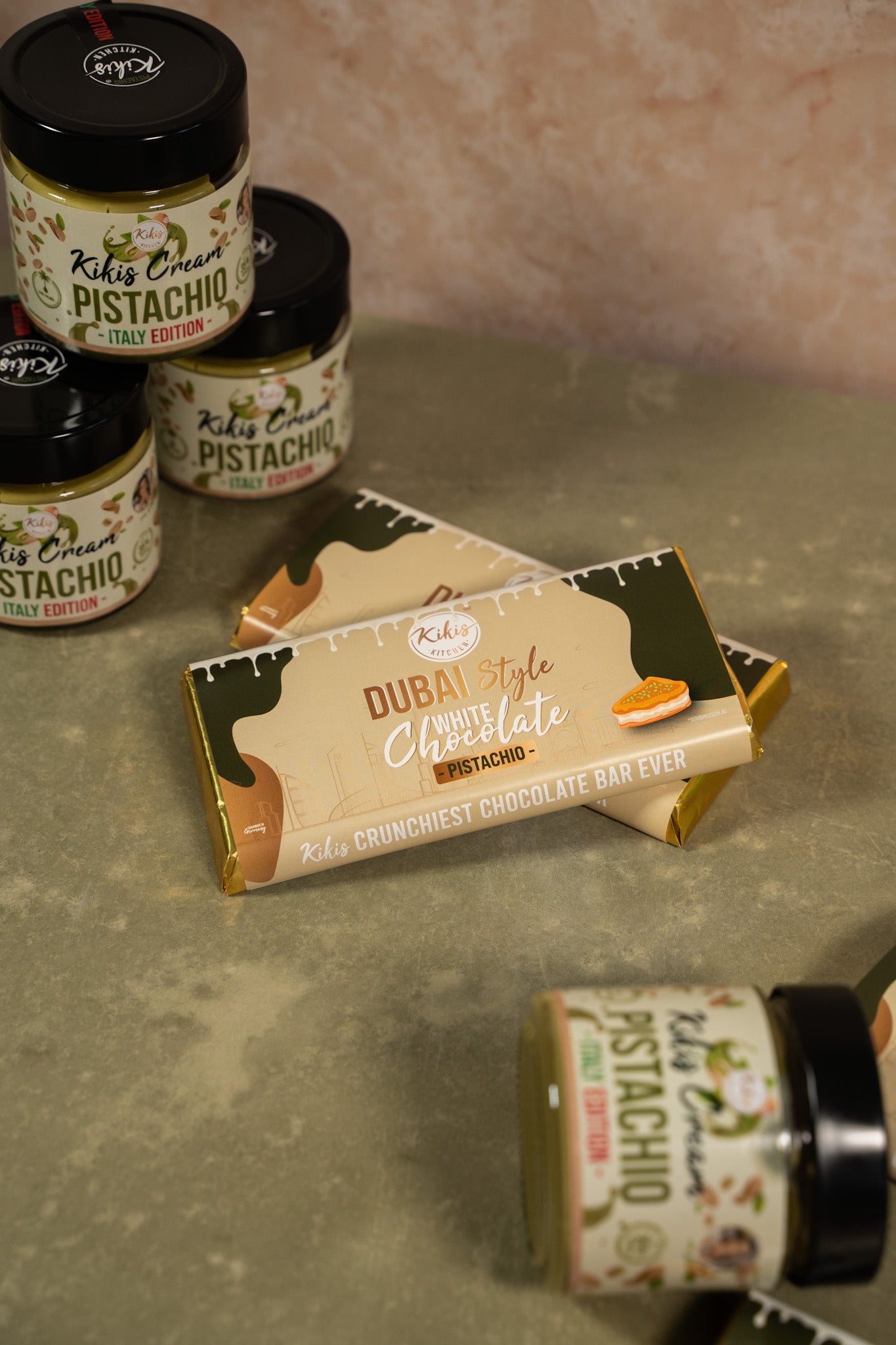 Kikis Dubai White Chocolate - PISTACHIO (Dubai Schokolade) 🍫 -  von Kikis Kitchen - Nur €12.90! Bestelle jetzt Kikis Kitchen