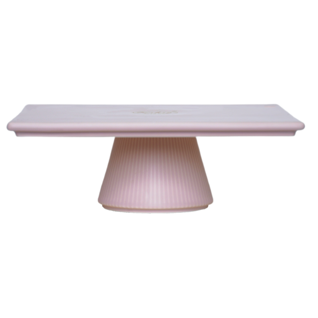 NEU: Kikis Tortenplatte - Rosa Quadratisch -  von Kikis Kitchen - Nur €27.90! Bestelle jetzt Kikis Kitchen