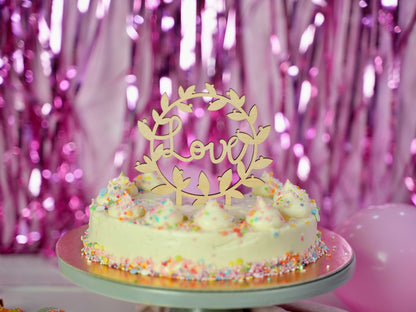 Kikis Cake Topper - Love