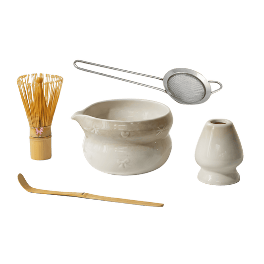Kikis Matcha Set beige - Chasen, Sieb, Schale, Halter & Löffel -  von Kikis Kitchen - Nur €24.90! Bestelle jetzt Kikis Kitchen
