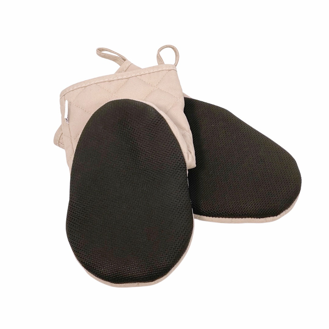 NEU: Kikis Ofenhandschuhe - 2er beige -  von Kikis Kitchen - Nur €11.90! Bestelle jetzt Kikis Kitchen