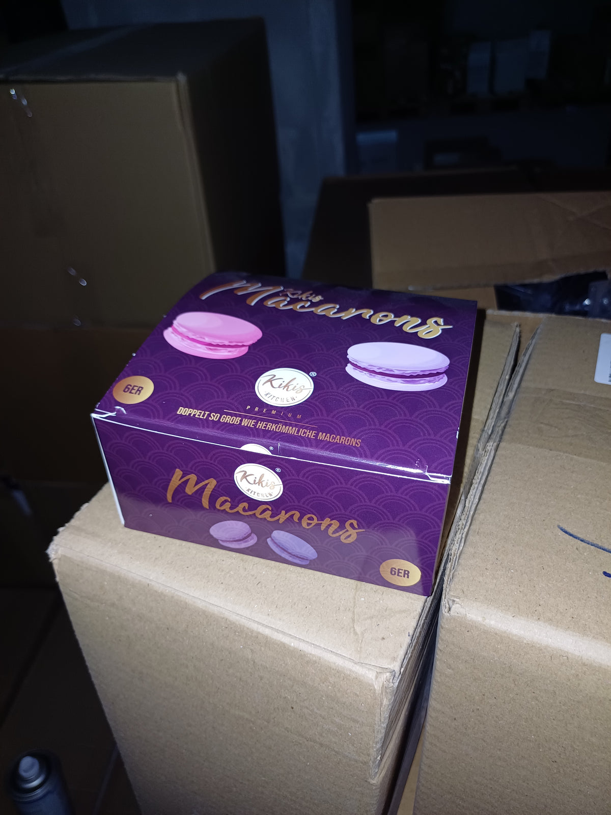 Macaron 6er Außen Kikis 1 Karton = 750 Stück -  von Limepack & Ragaller - Nur €175! Bestelle jetzt Kikis Kitchen