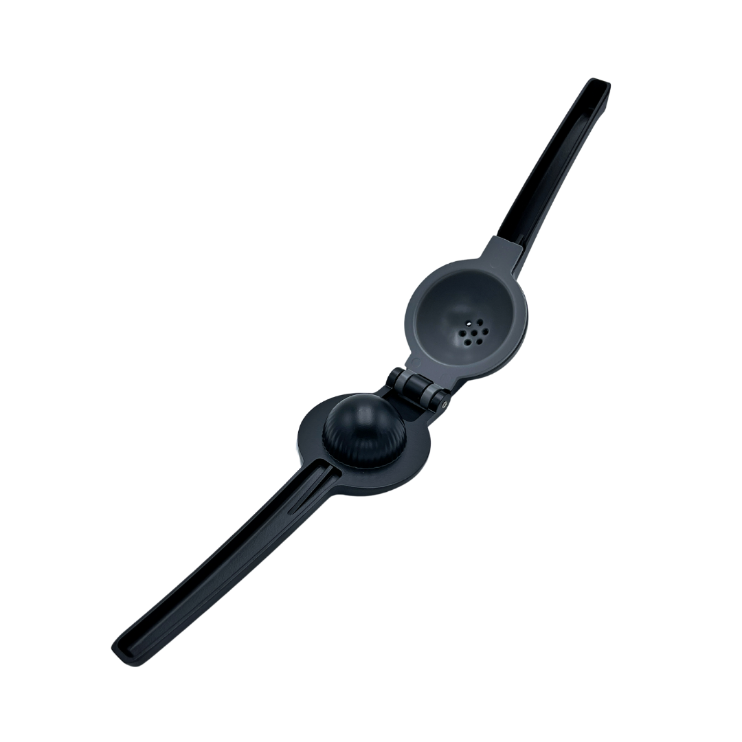 Kikis Zitruspresse 3 in 1 - BLACK EDITION -  von Kikis Kitchen - Nur €12.90! Bestelle jetzt Kikis Kitchen