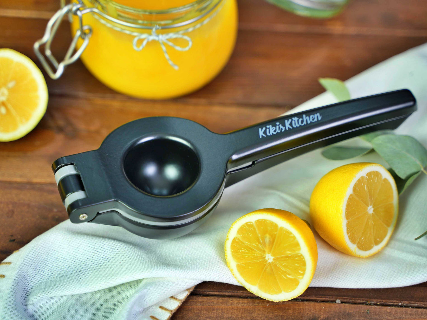 Kikis Zitruspresse 3 in 1 - BLACK EDITION -  von Kikis Kitchen - Nur €12.90! Bestelle jetzt Kikis Kitchen