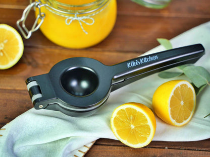 Kikis Zitruspresse 3 in 1 - BLACK EDITION -  von Kikis Kitchen - Nur €12.90! Bestelle jetzt Kikis Kitchen