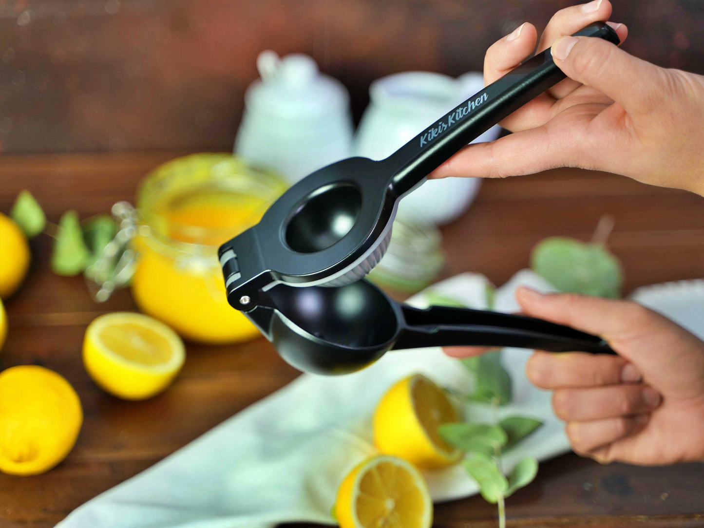 Kikis Zitruspresse 3 in 1 - BLACK EDITION -  von Kikis Kitchen - Nur €12.90! Bestelle jetzt Kikis Kitchen